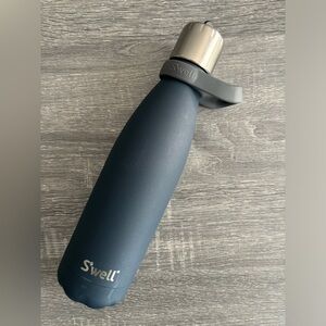 SWELL straw lid water bottle